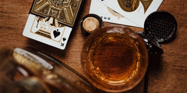 AI ieviešana pokerā: azartspēļu jaunā ēra